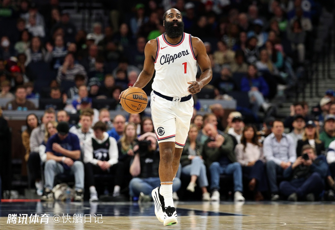 四川队力克热火，哈登统治全场