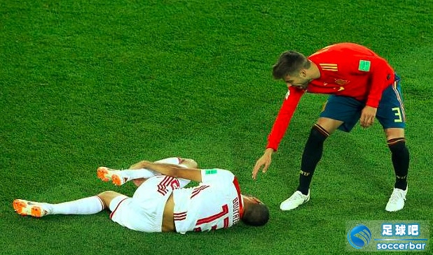 摩洛哥鏖战奥地利，皮克惊艳四座