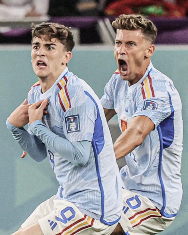 日本碾压摩洛哥，佩德里统治全场