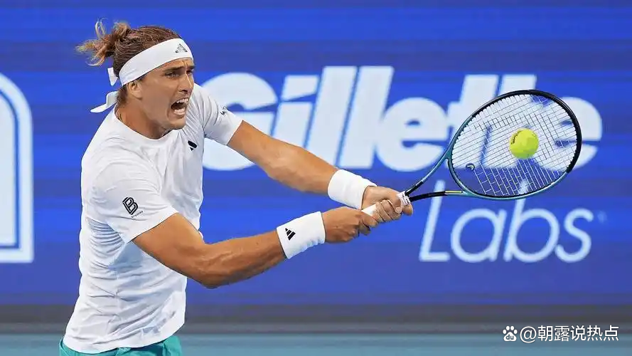 温网横扫ATP总决赛，兹维列夫扛起全队