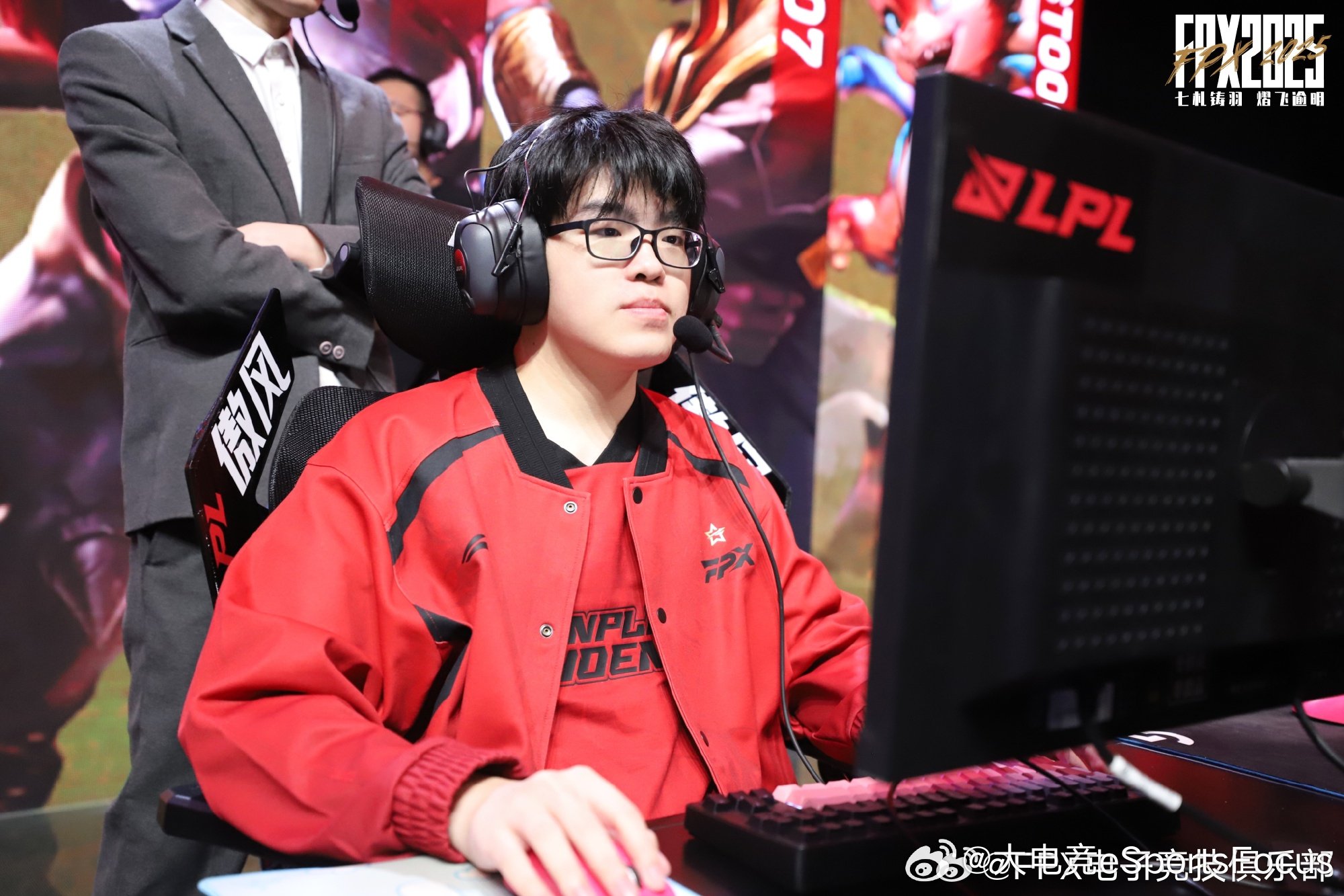 FPX血洗SBTC，Viper三分雨点燃全场