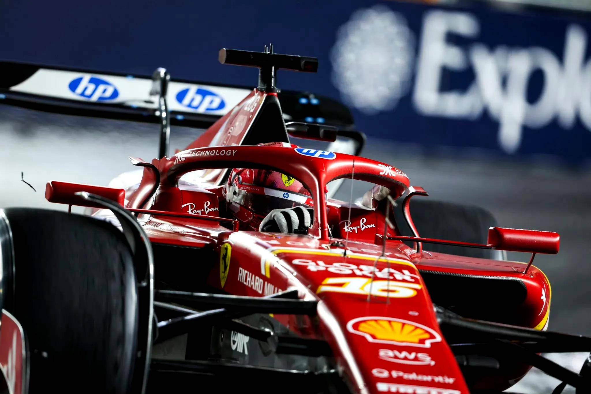 迈凯伦鏖战梅赛德斯,佩雷兹关键制胜 迈凯伦鏖战梅赛德斯,佩雷兹关键制胜