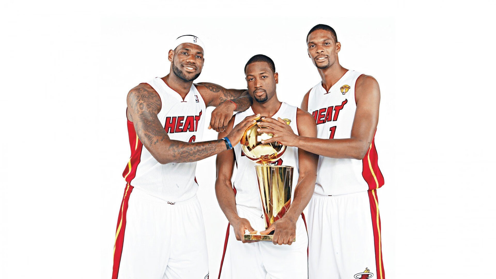 哈登生涯之夜，当唯一性照亮季后赛的星空