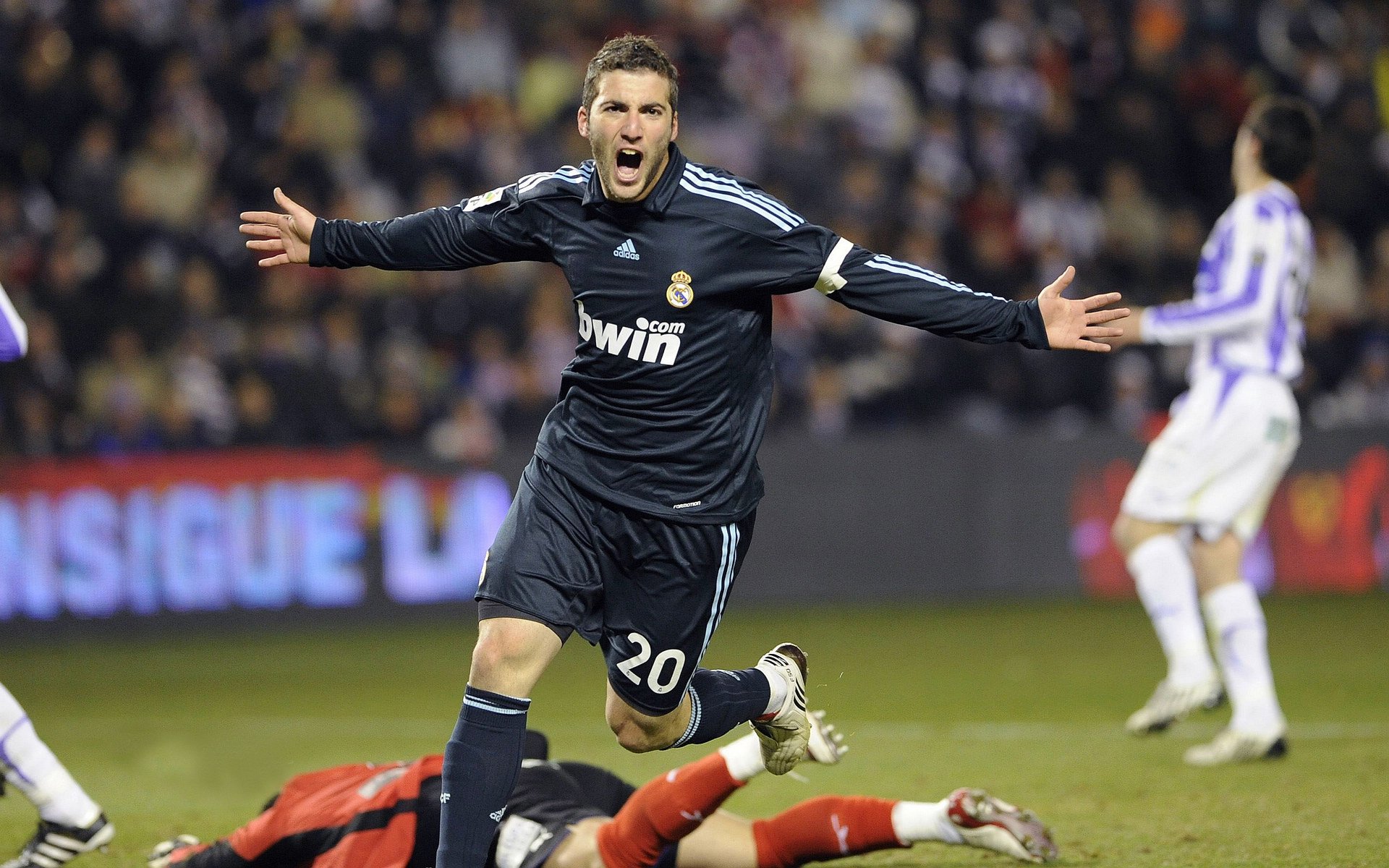 阿拉巴式爆发，切尔西决胜局奇迹，如何从巴萨手中夺走历史